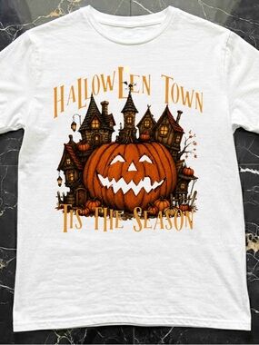 Halloween Town Pumpkin House Lantern Scene Shirt